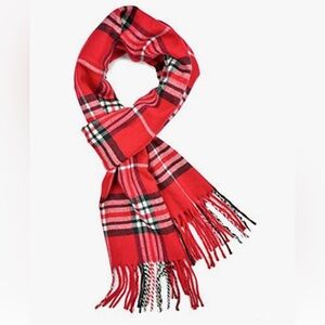 Red Plaid Scarf
Cashmere feel
100% Viscosa
Unisex
